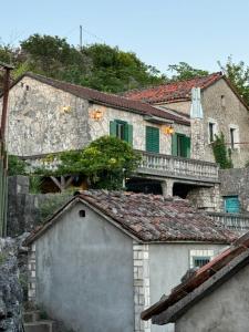 NikolaS Family cottage