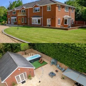 Stratford-upon-Avon 4BR Family Mansion on 1 acre with Pool, Gym & BBQ! - 亨利因阿登