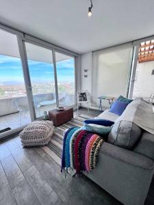 En Los Dominicos, con azotea, 1D