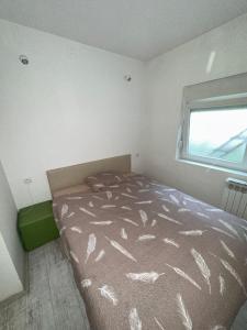 Exit apartment Center