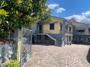 Le Due Rose, up to 8pax with garden in Lunigiana - Merizzo