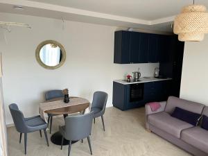 Apartamentai Monciškėse su šildomu baseinu ir terasa