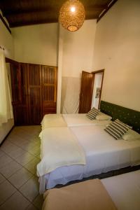 Linda casa no condomínio Mar Paraíso