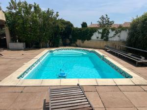 Villas VILLA Mediterraneenne calme, PISCINE sans vis a vis : photos des chambres