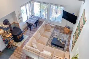 Pine in the Sky - Donner Pines Tract