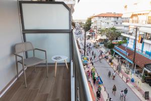 Paralia Luxury Apartment