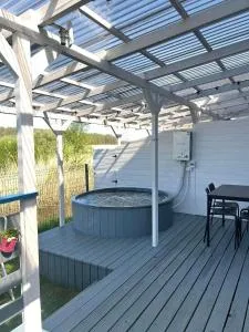 Kolorowy Kopań balia z hydromasażem w tarasie NA WYŁĄCZNOŚĆ - Kopań