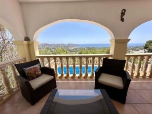 Casa Jirafa- Three bedroom villa with private pool
