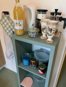 Appartements La Suite Unique - Le jardin sur les Pyrenees- vue panoramique montagne -jardin cloture prive de 100m2-Parking-Linge de lit et serviettes compris- : photos des chambres