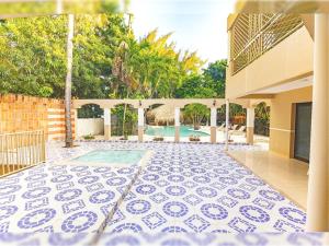 Villa Infinito Banis Exclusive Beachside Mansion