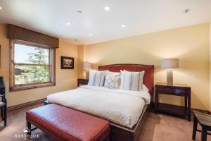 Royal Plaza Retreat at Silver Lake Village in Deer Valley Ski-In Ski-Out Condo Hosted by Nestique