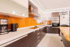 Malvina homes Mastambas