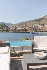 Vivenda à Beira Rio - Armamar