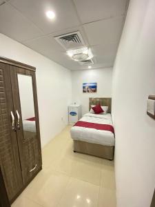 Luxury Private Rooms for Men