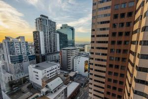 Luxe with City Vista at The Rubik