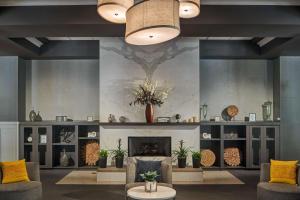 Sonesta Atlanta Airport South