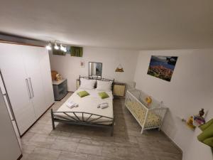 Holiday house with a parking space Novi Vinodolski - 17533