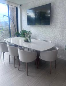 Hermoso departamento cerca de cumbaya