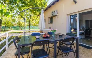 Beautiful Home In Donji Andrijevci