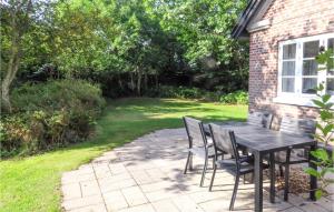 Nice Home In Ribe With Wifi