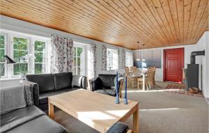 Nice Home In Ribe With Wifi