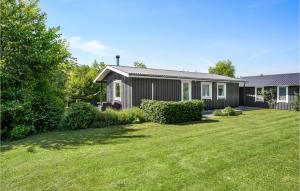 Lovely Home In Hejls With Kitchen