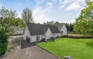 Lovely Home In Vorbasse With Kitchen - Hejnsvig