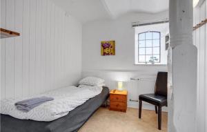 1 Bedroom Cozy Apartment In Esbjerg V