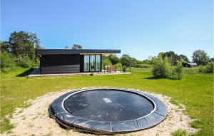 Cozy Home In Samsø With Wifi