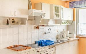 Lovely Home In Kolobrzeg With Kitchen