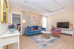 Three Musketeers Apartments Deluxe 