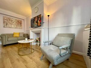 Semi Detached House in Aldershot