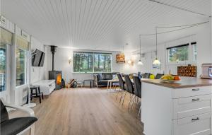 Awesome Home In Hjørring With Wifi