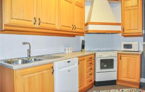 Stunning Home In Värmlands Nysäter