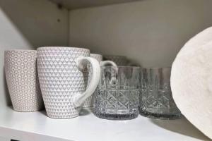 Moons & Noons -Separate Unit for your Comfort