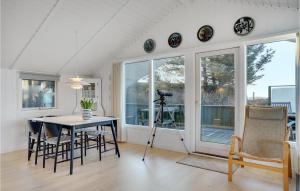 Gorgeous Home In Esbjerg V