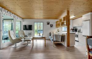 2 Bedroom Nice Home In Storvorde