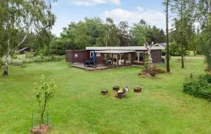 Amazing Home In Stege With Kitchen - Kalvehave