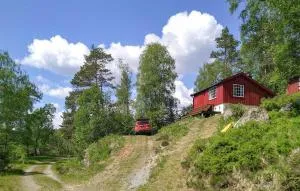 Cozy Home In Kvinesdal With Sauna - 灵达尔