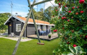 3 Bedroom Lovely Home In Glesborg