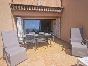 Appartement 34 pièces climatisé, plage & vue mer - FR-1-780-23