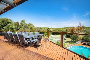 Willowdene pool spa tennis court