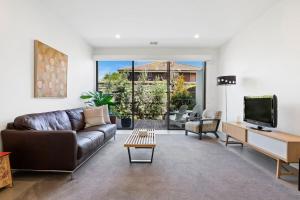 Como Villa - Family Retreat Close to Beach & Shops