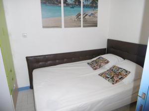 Gruissan: T3, 4 Pers, Piscine, Parking, Proche Commerce, Environnement Calme, Accès Plage - FR-1-796-14