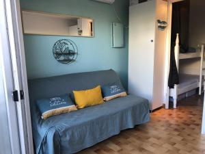 Studio Alcôve en Front de Mer avec Piscine, Terrasse et Parking à Saint Cyprien - FR-1-793-14