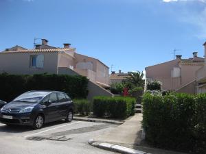 Saint-Cyprien: T3 en RDC, Terrasse, Parking, à 600m de la Plage - FR-1-793-15