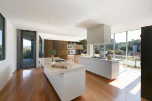 Oceania Retreat - Private beach access pool OFP