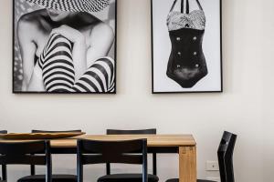 Castaway Villa - Luxe on the Marina Walk to Beach