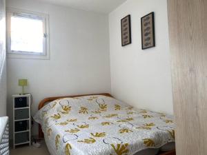 Joli T2 Climatisé avec Cour Privée et Parking, à 500m Plage et Port - Saint Cyprien - FR-1-793-2