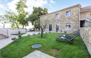 Beautiful Home In Skofije